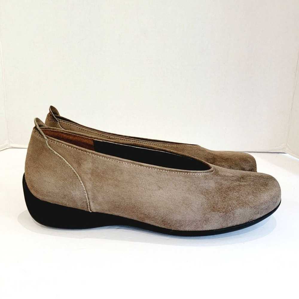 Wolky Taupe Suede Ballet Flats Slip On Shoes Wome… - image 4