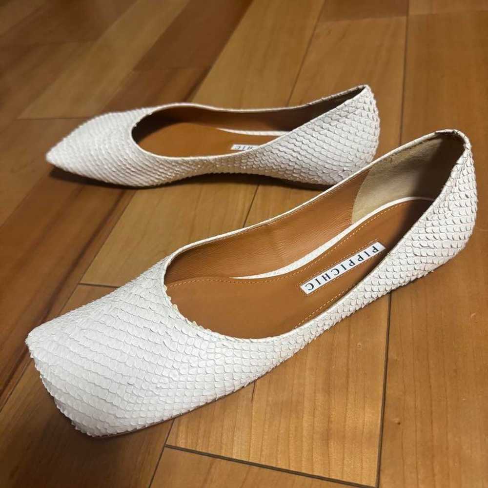 PIPICHIC White Square Toe Flat Shoes - image 3