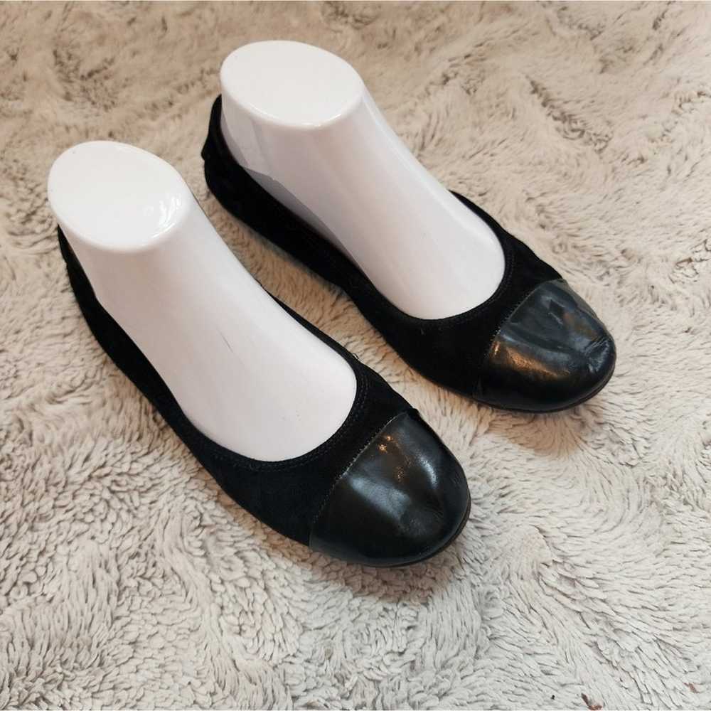 LANVIN PARIS BLACK PATENT LEATHER FLATS SIZE 6 - image 2