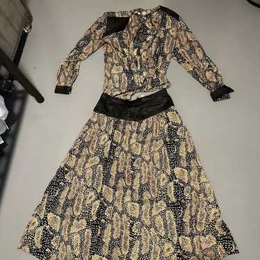 L'Agence Black and Ivory Sophie Dress in Antique Cobra Print Size popular 6