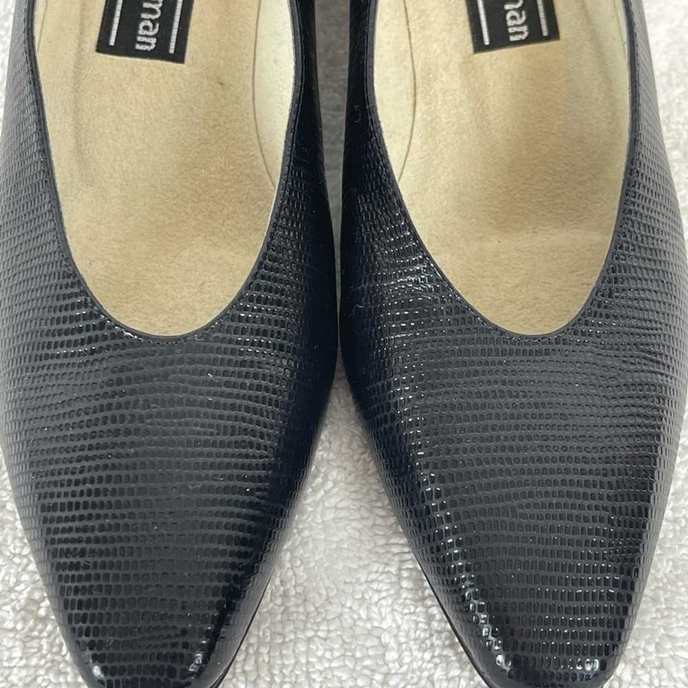 Stuart Weitzman Black Textured Leather Pumps Size… - image 3