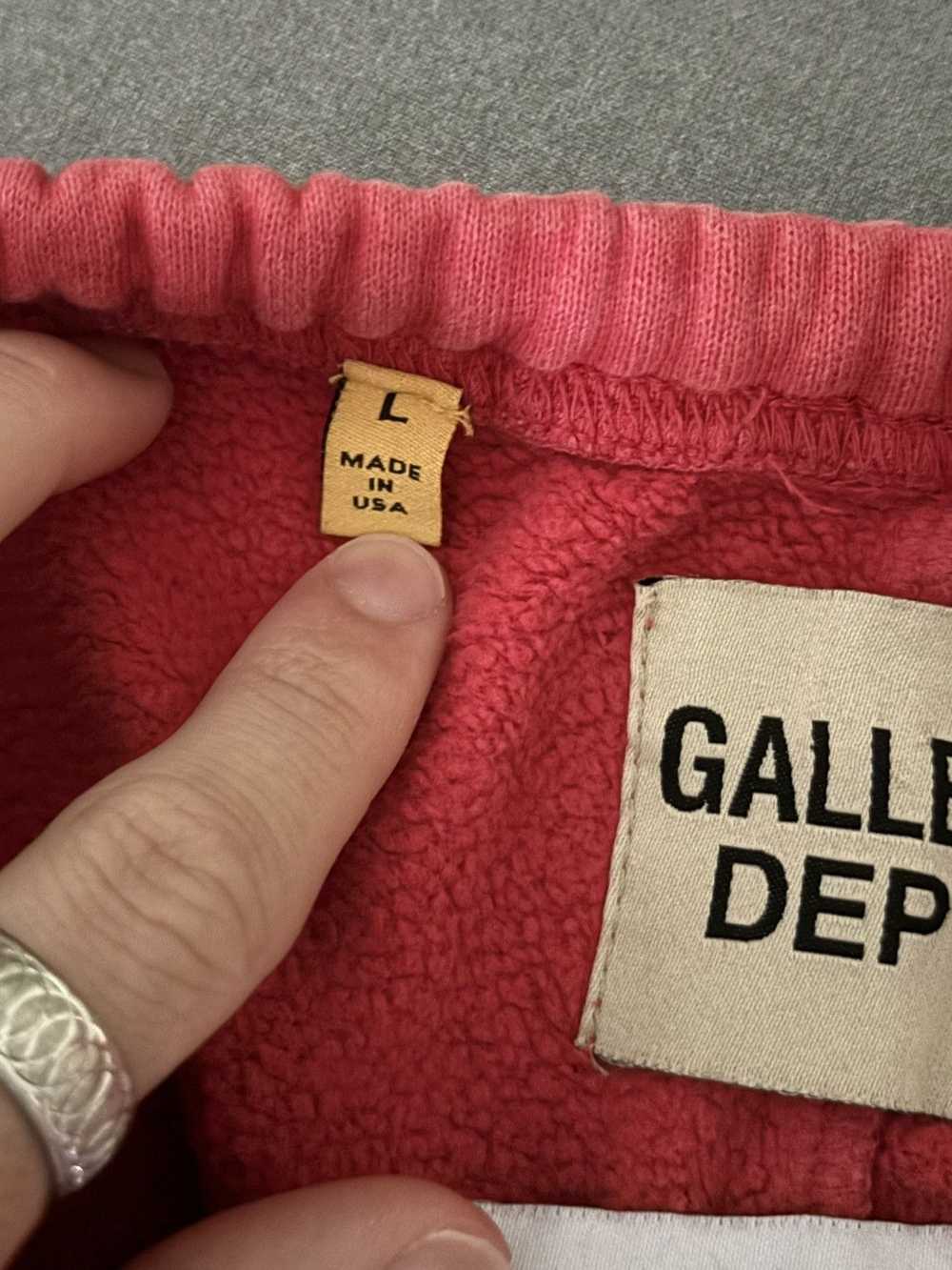 Gallery Dept. SUPER RARE - RED PAINT FLARE SWEATS - image 11