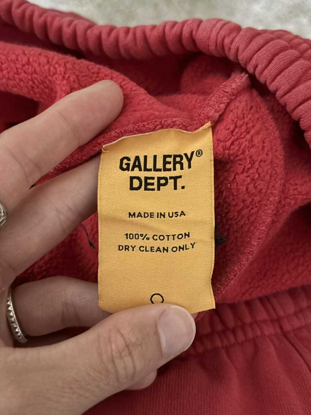 Gallery Dept. SUPER RARE - RED PAINT FLARE SWEATS - image 12