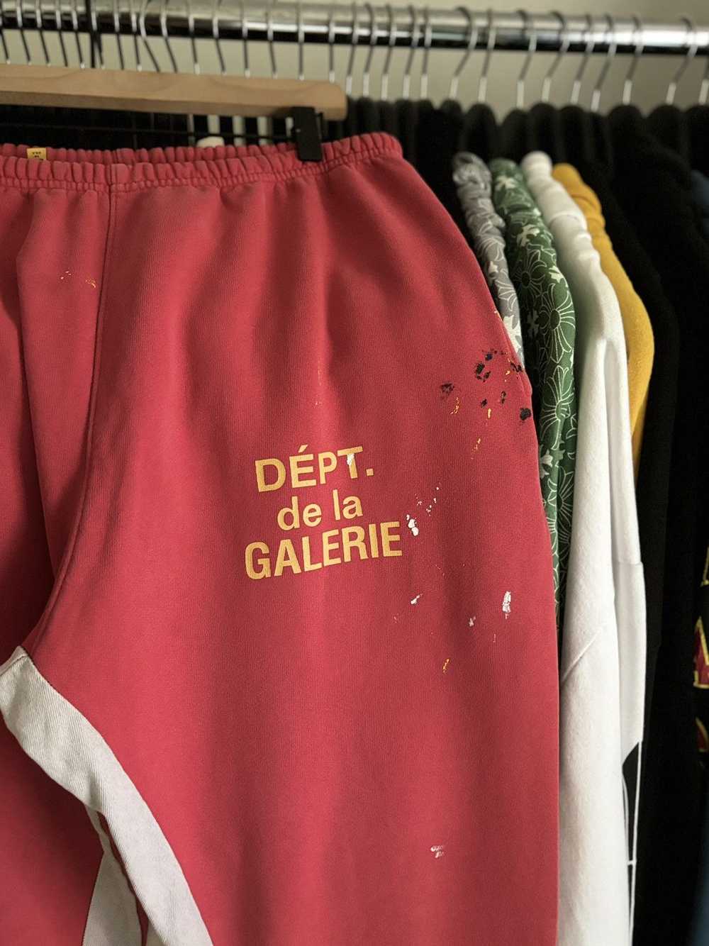 Gallery Dept. SUPER RARE - RED PAINT FLARE SWEATS - image 5