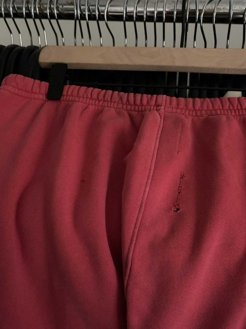 Gallery Dept. SUPER RARE - RED PAINT FLARE SWEATS - image 9