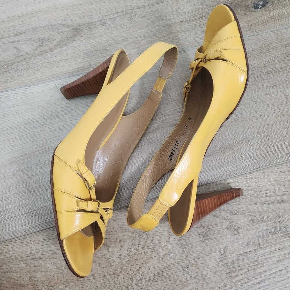 Stuart Weitzman slingback shoes Sz 9 leather yell… - image 1