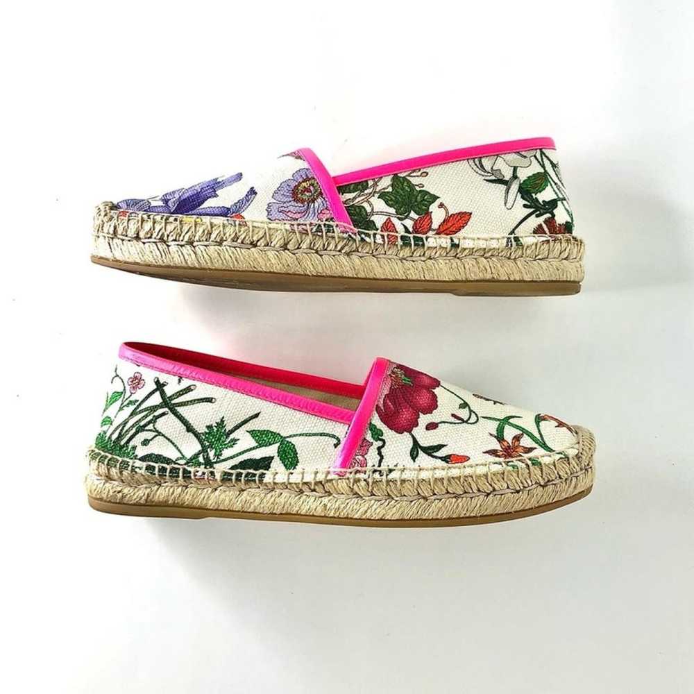 Gucci Cloth flats - image 9