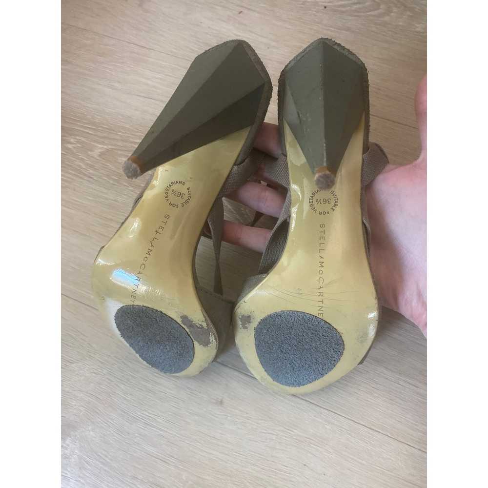 Stella McCartney gray suede heels size 6.5 - image 4