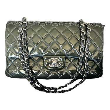 Chanel Timeless/Classique patent leather crossbod… - image 1