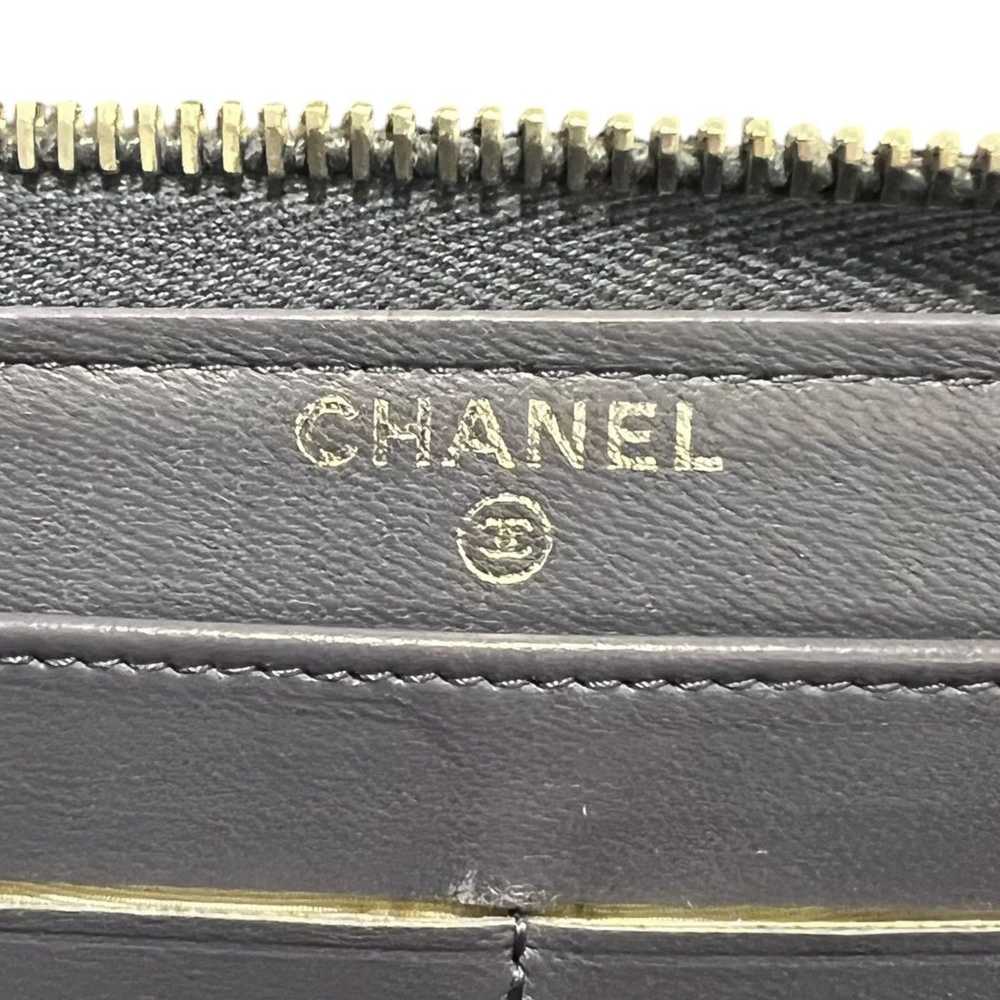 Chanel Chanel CC Quilted Lambskin Zip Around Wall… - image 5