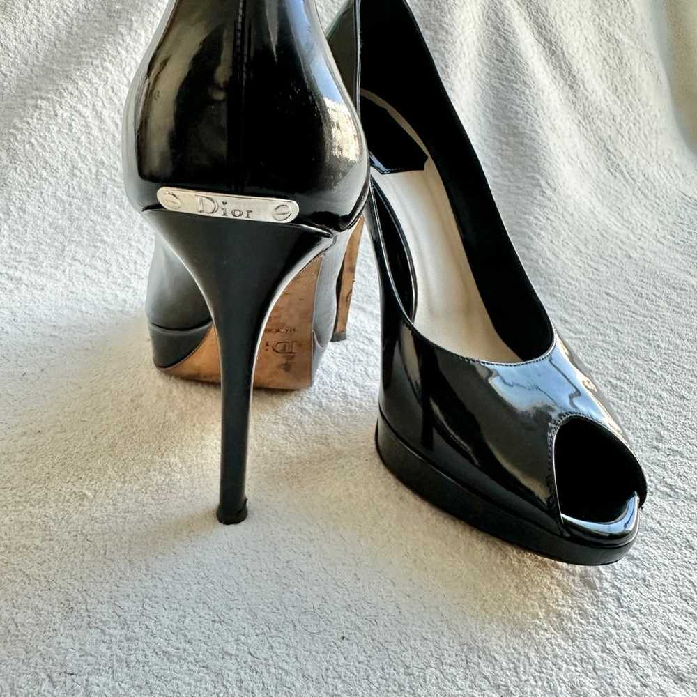 Christian Dior Peep Toe Patent Leather Pumps 38 U… - image 5