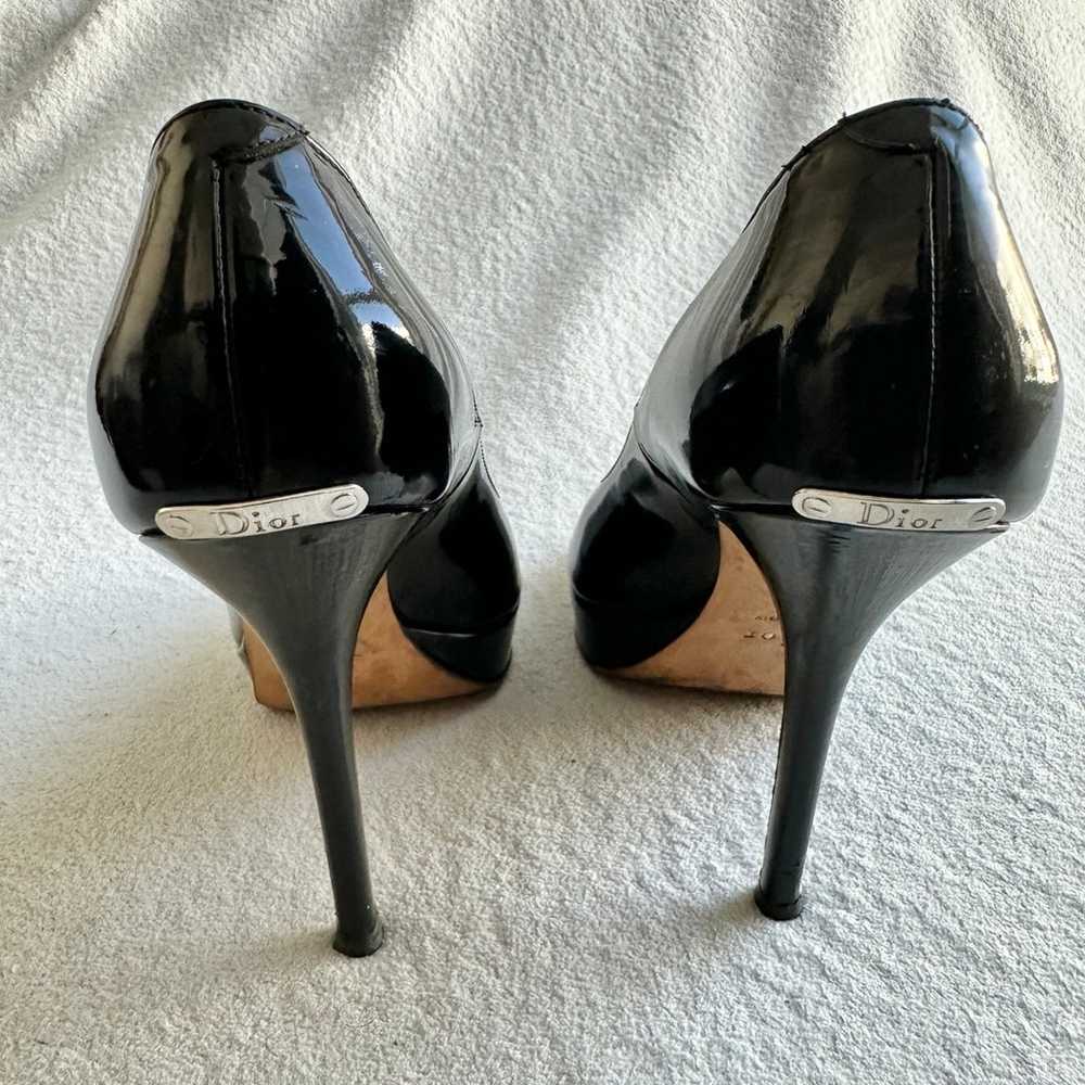 Christian Dior Peep Toe Patent Leather Pumps 38 U… - image 6