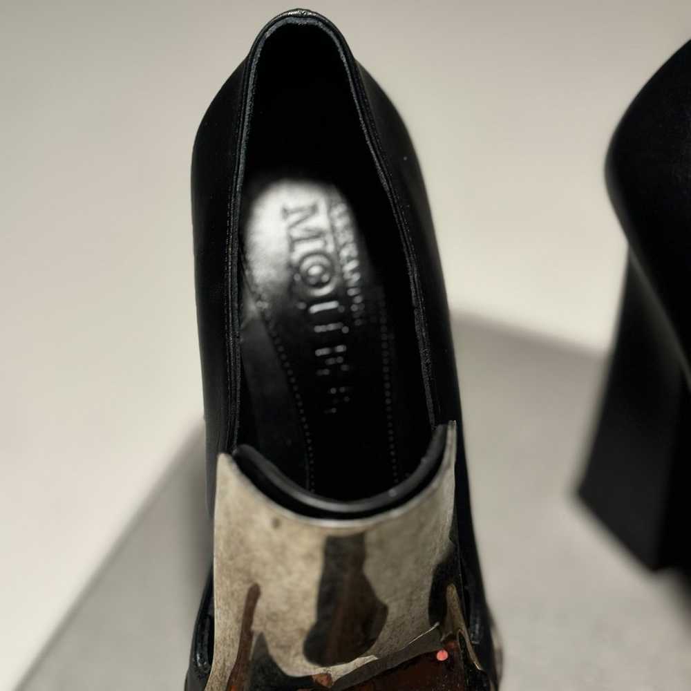 3.5 Alexander McQueen Metal Toe Cap Leather Pumps - image 11