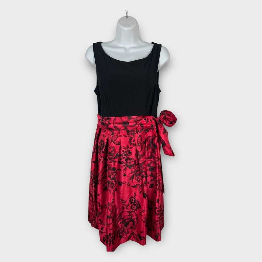 Jessica howard black sleeveless red spun satin fl… - image 1