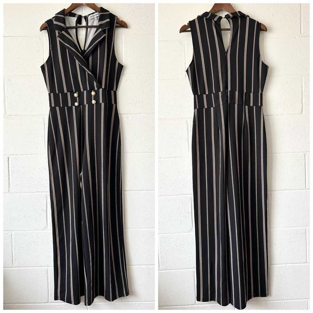 Almost Famous Striped Sleeveless Collared Busines… - image 1