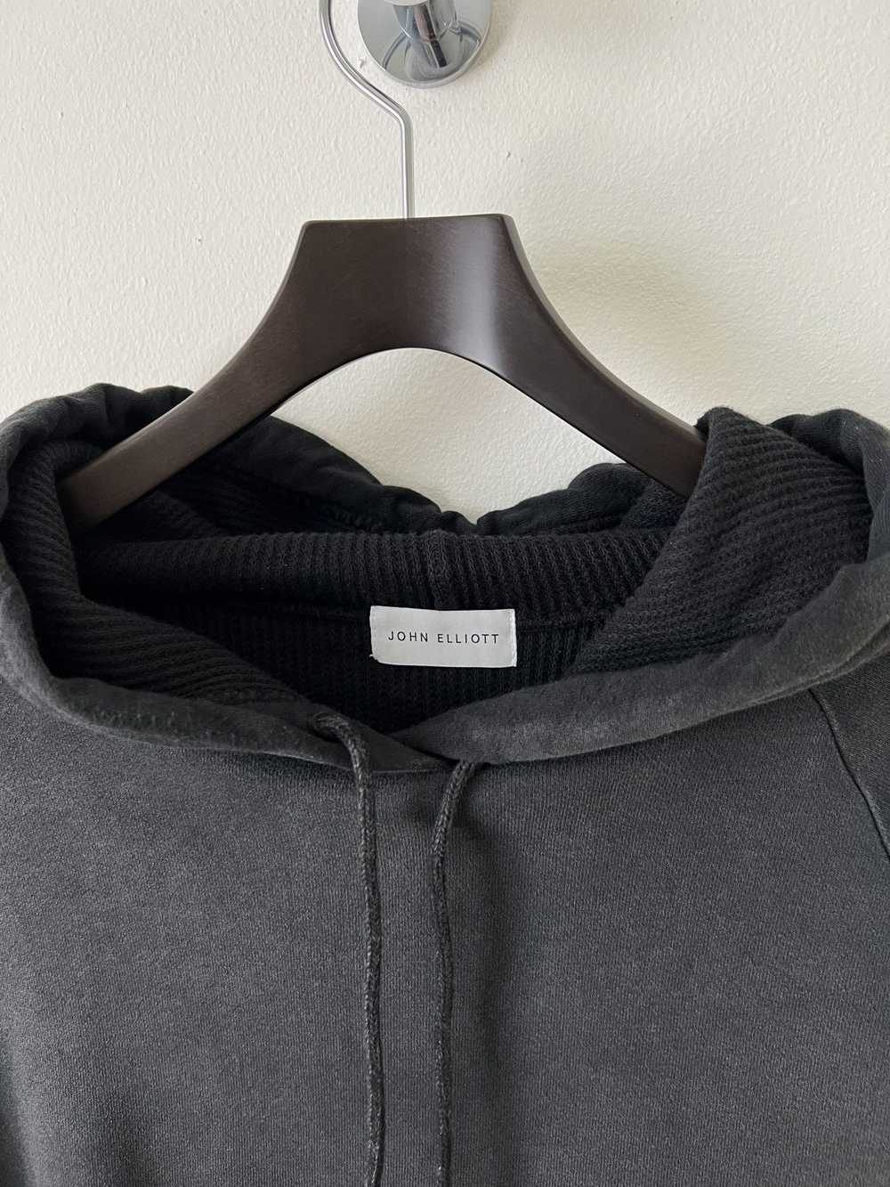 John Elliott Thermal Lined Raglan Hoodie - image 9