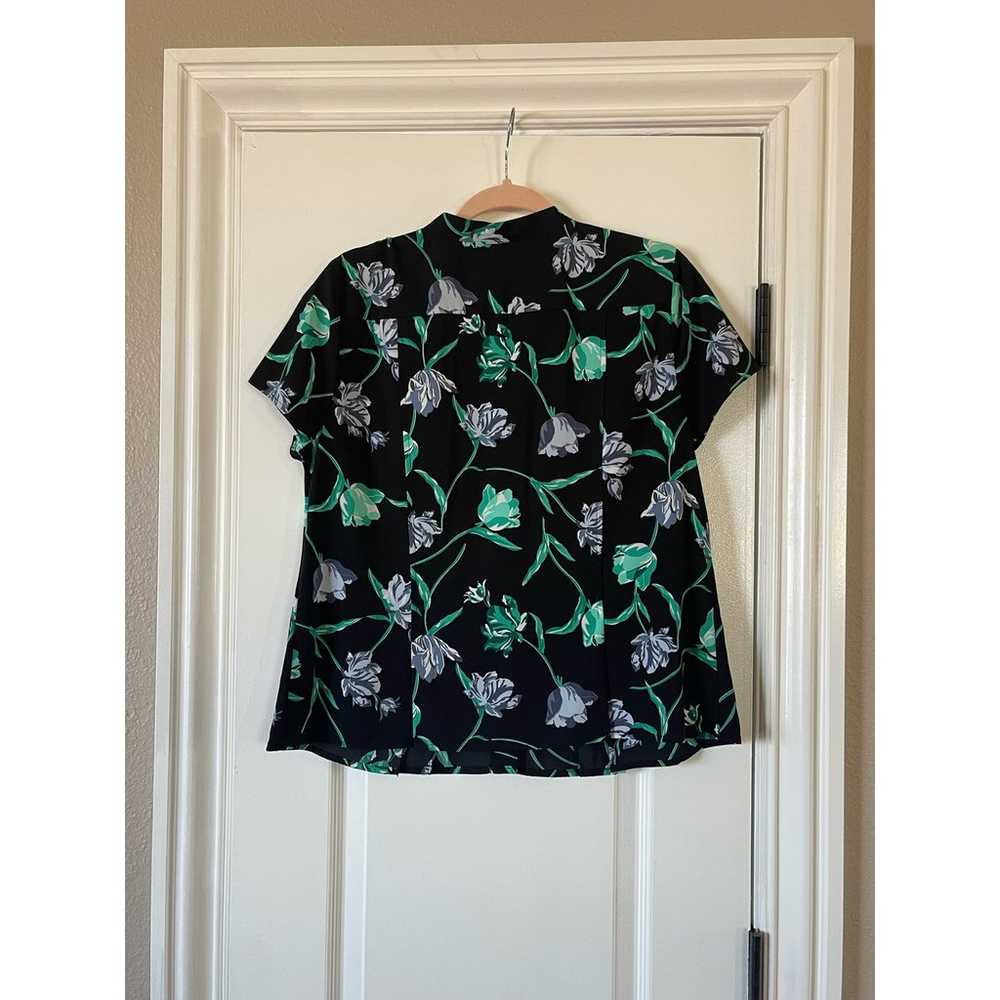 Vintage by CROFT & BARROW Black Floral Petite Lar… - image 3