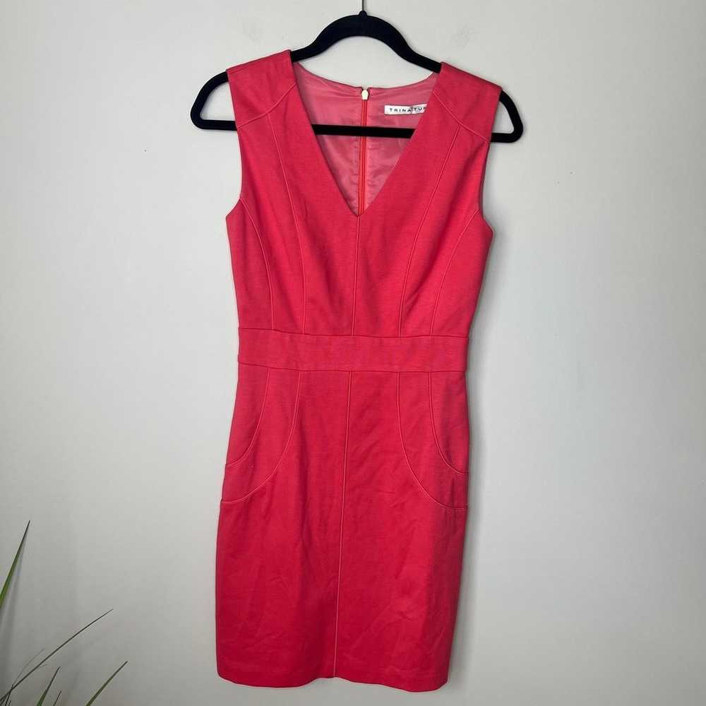 Trina Turk Coral Sheath Sleeveless V-Neck Dress S… - image 1