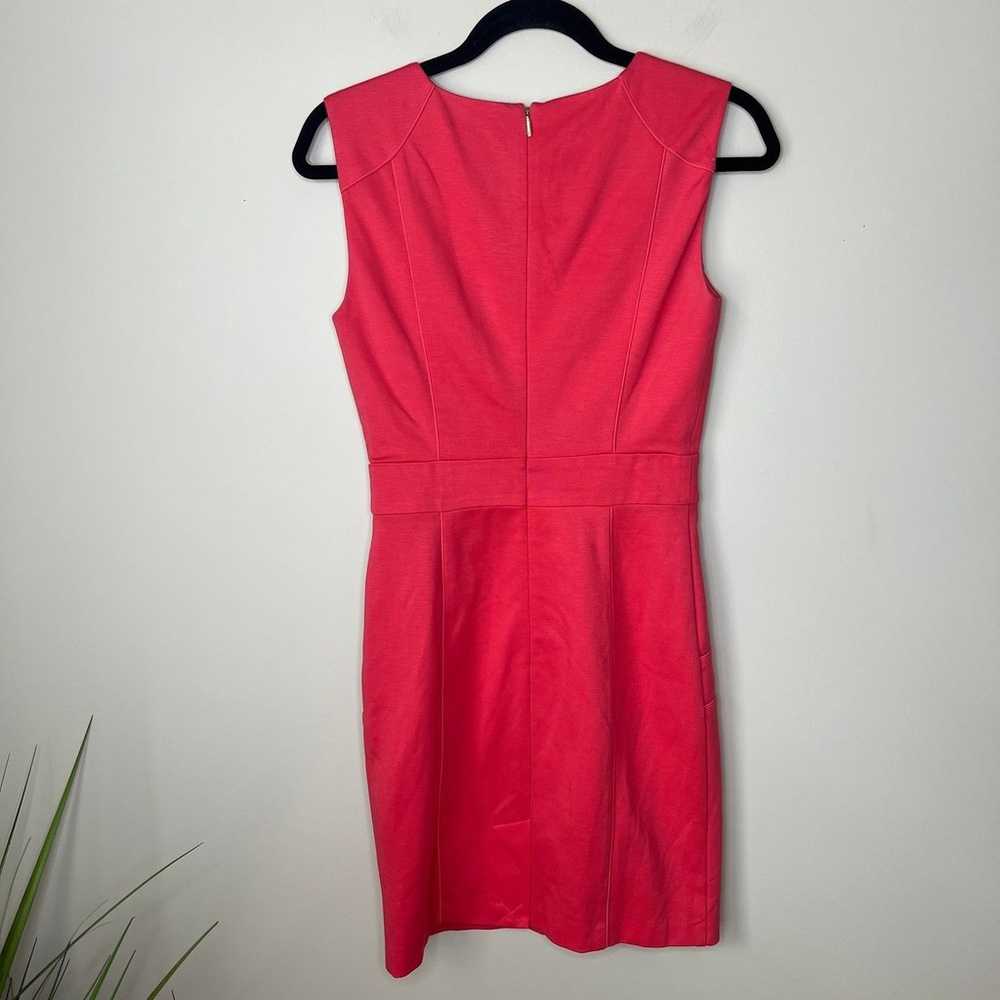 Trina Turk Coral Sheath Sleeveless V-Neck Dress S… - image 8