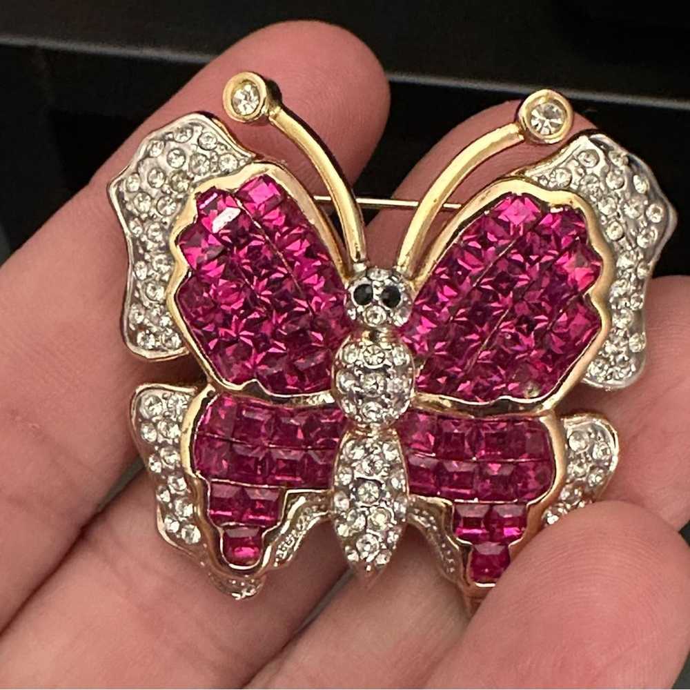 Brand Vintage Butterfly CZ And Pink Swarovski Cry… - image 4