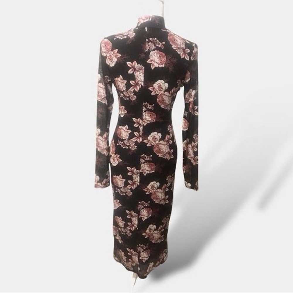 Floral Bodycon turtleneck maxi. - image 2