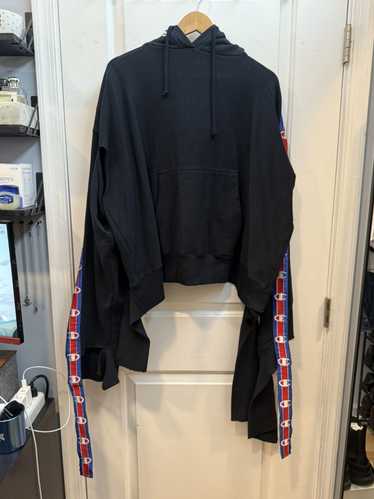 Champion × Vetements Vetements x Champion Strap Ho