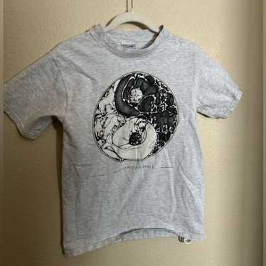 Vintage 90s Yin-Yang Animal Graphic Tee Shirt Sz … - image 1