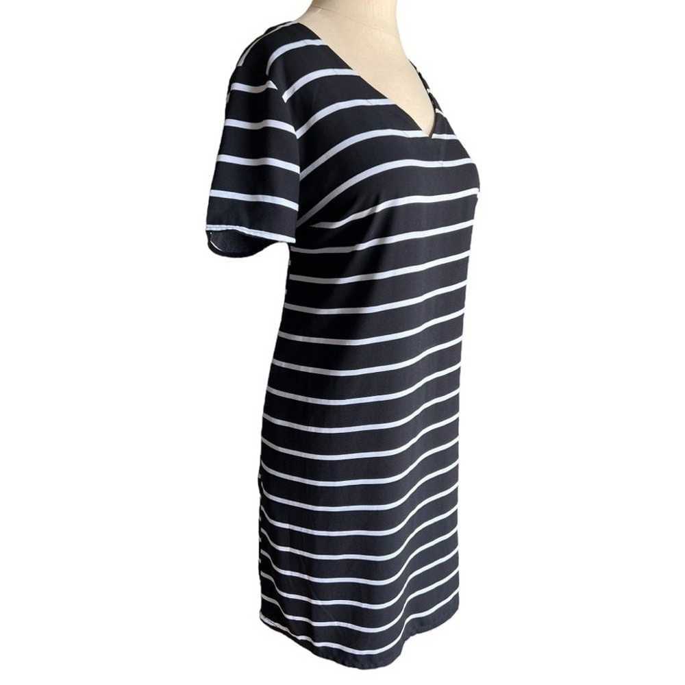 Apt. 9 Black & White Striped Short Sleeve V Neck … - image 4