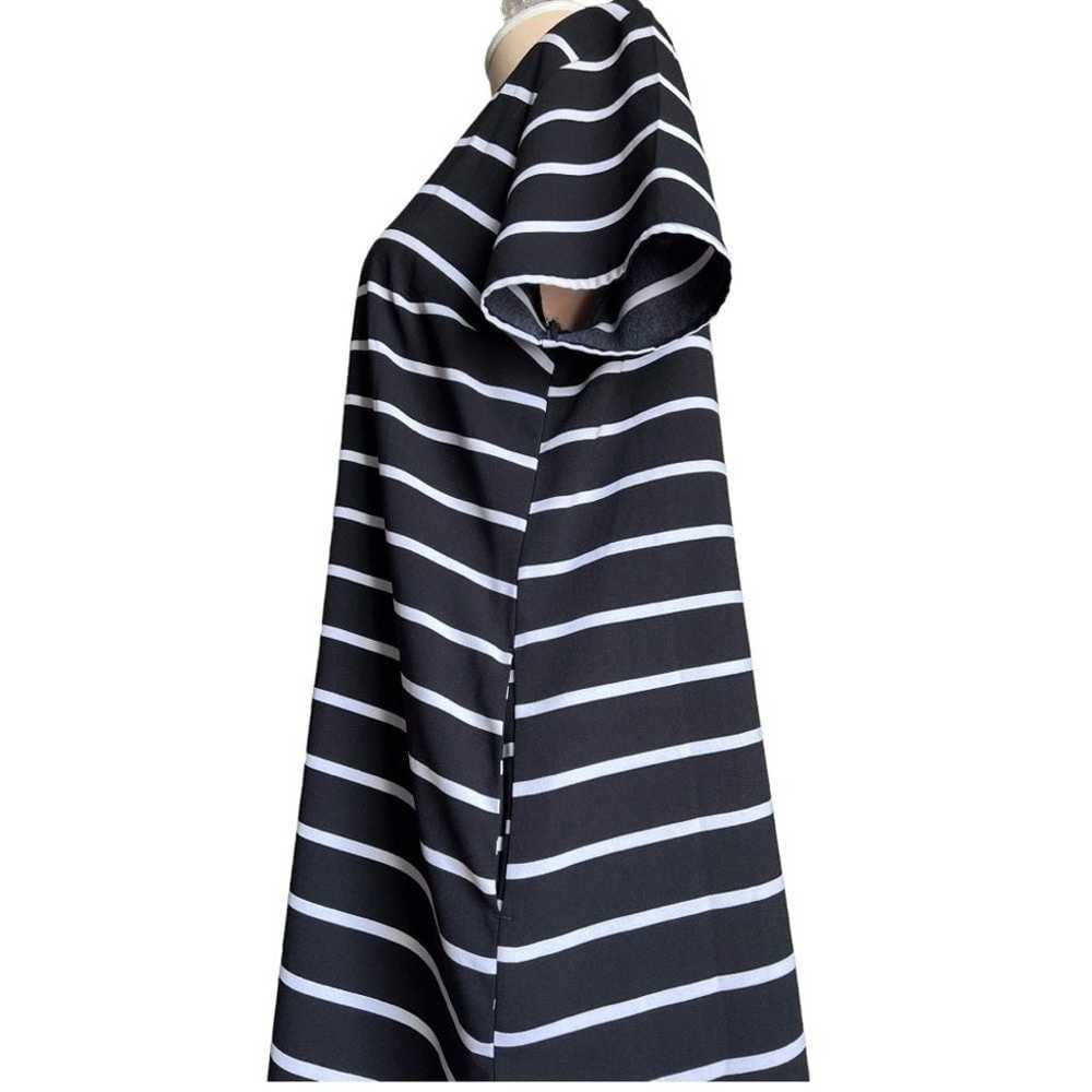 Apt. 9 Black & White Striped Short Sleeve V Neck … - image 5