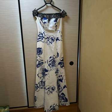 Elegant white and blue floral dress