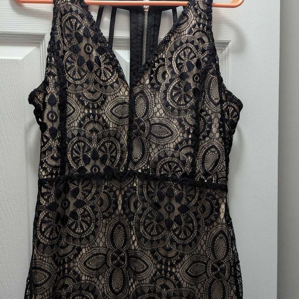 Women's dress- lace, black, beige- size large- ne… - image 3