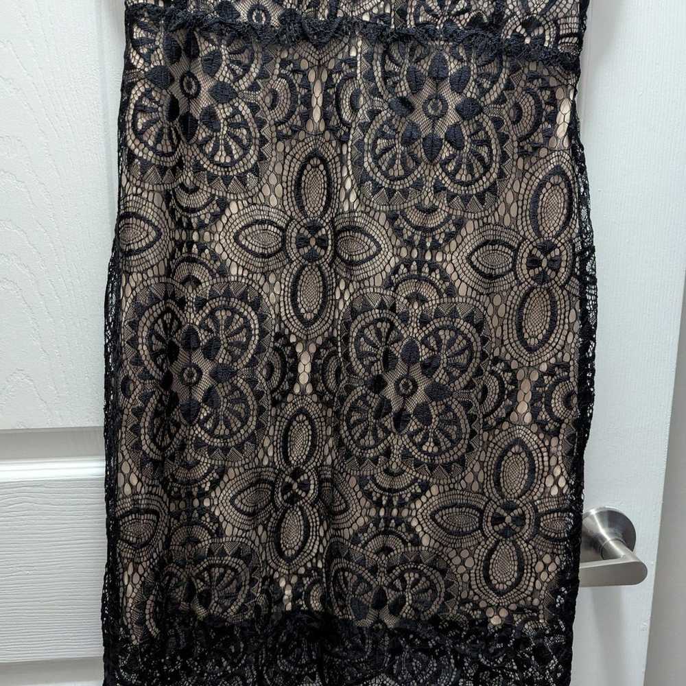 Women's dress- lace, black, beige- size large- ne… - image 4