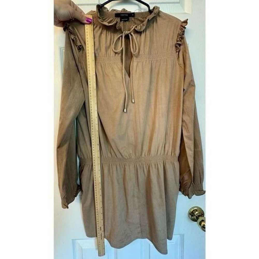 NWOT Vertigo Long Sleeve Ruffled Smocked Tan Tuni… - image 9