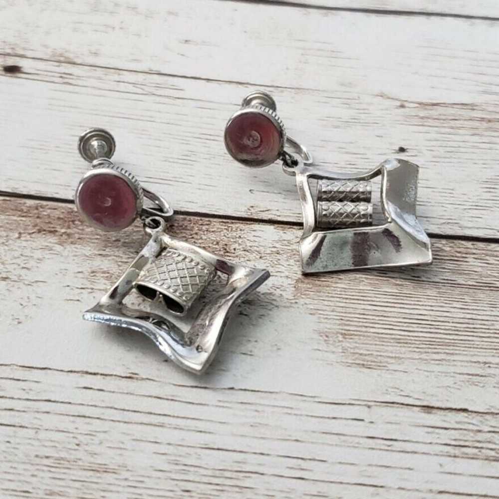 Vintage Screw On Earrings - Unusual Silver Tone D… - image 2