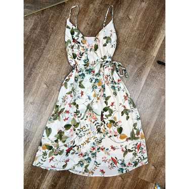 Amour Vert Varden Floral Midi Dress in Cardinal Si