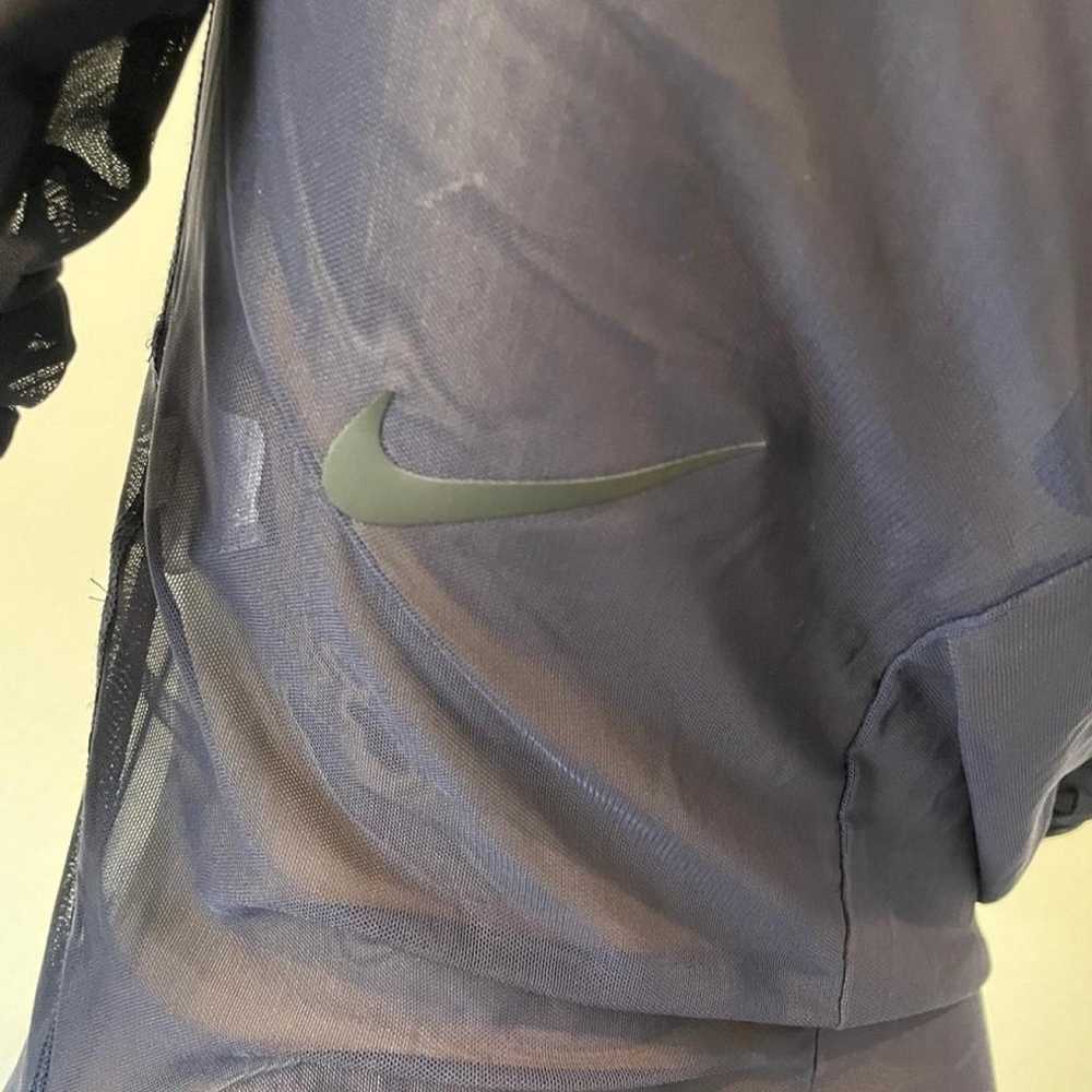 Nike Top - image 10