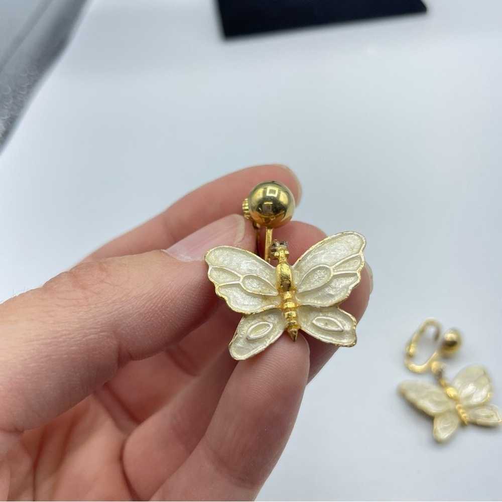 Vintage Gold Tone White Cloisonné Butterfly Earri… - image 3