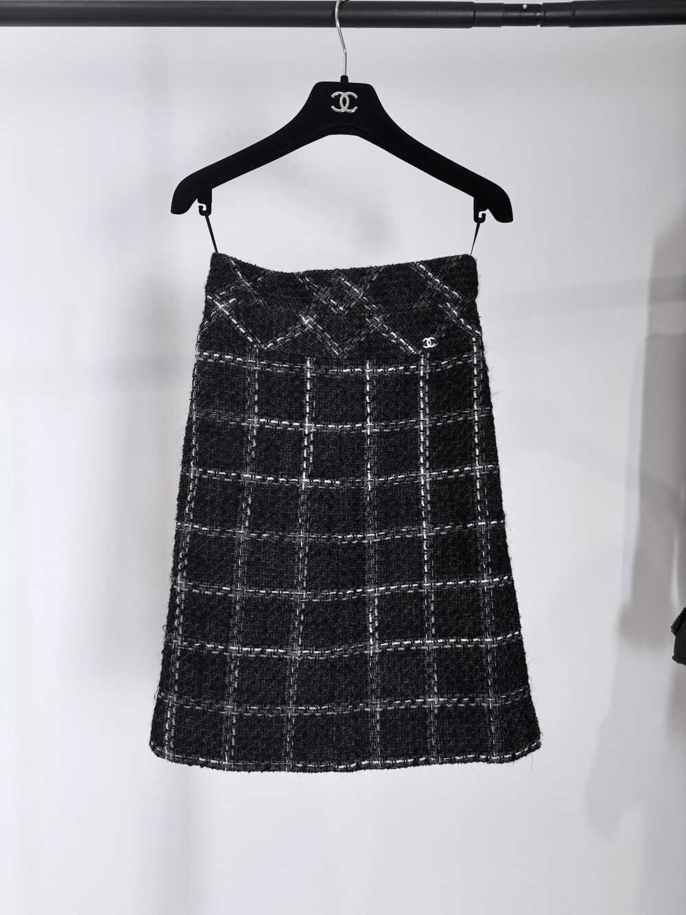 Product Details Chanel Black Check Wool Midi Skirt - image 6