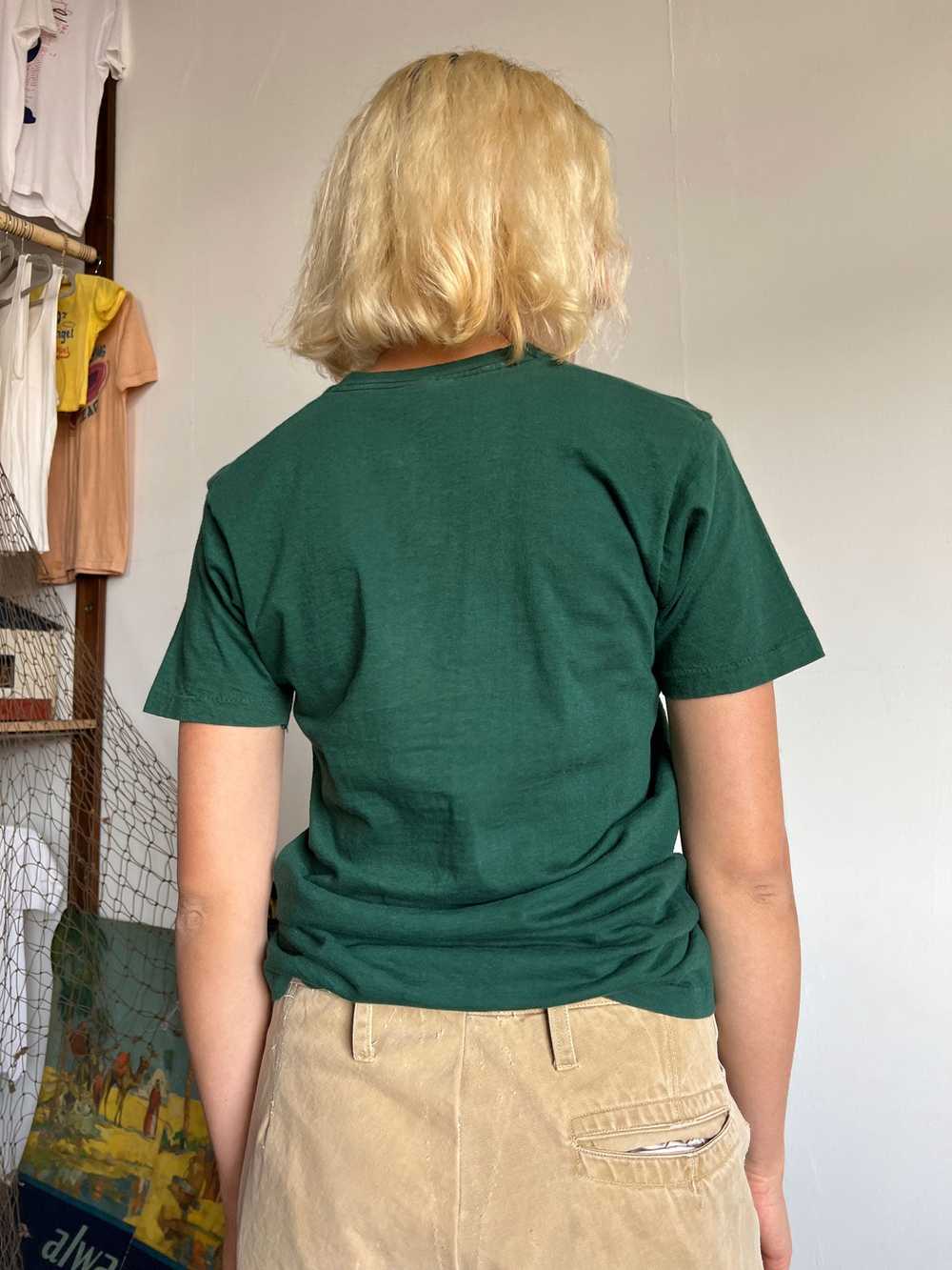 Vintage 1960's Green Cotton Pocket T Shirt - image 5