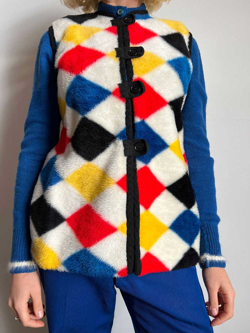 Vintage 1960's Fuzzy Diamond Vest - image 7