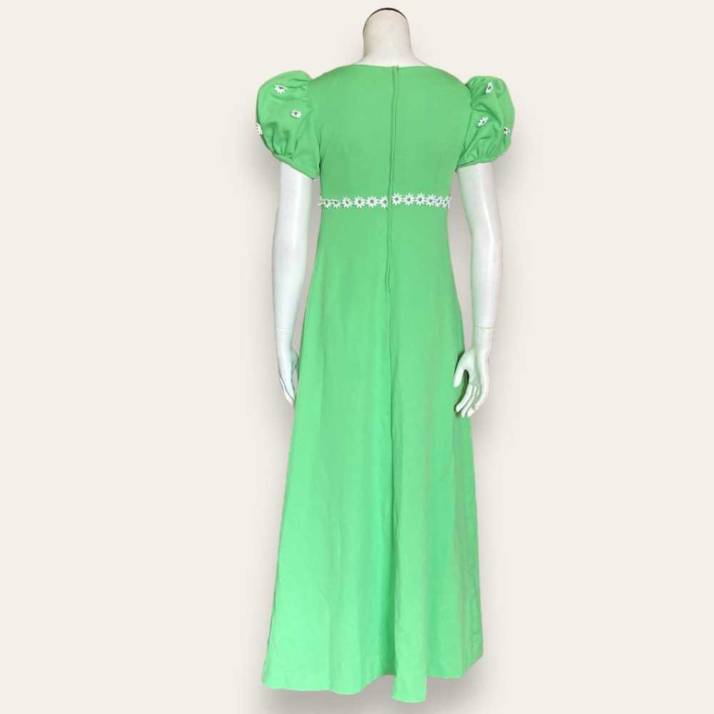 Green chartreuse Vintage 70s Maxi Dress w/ puff c… - image 4