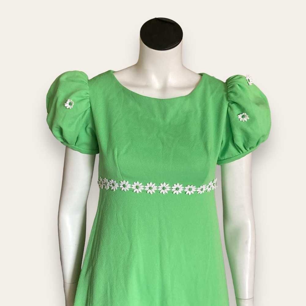 Green chartreuse Vintage 70s Maxi Dress w/ puff c… - image 5