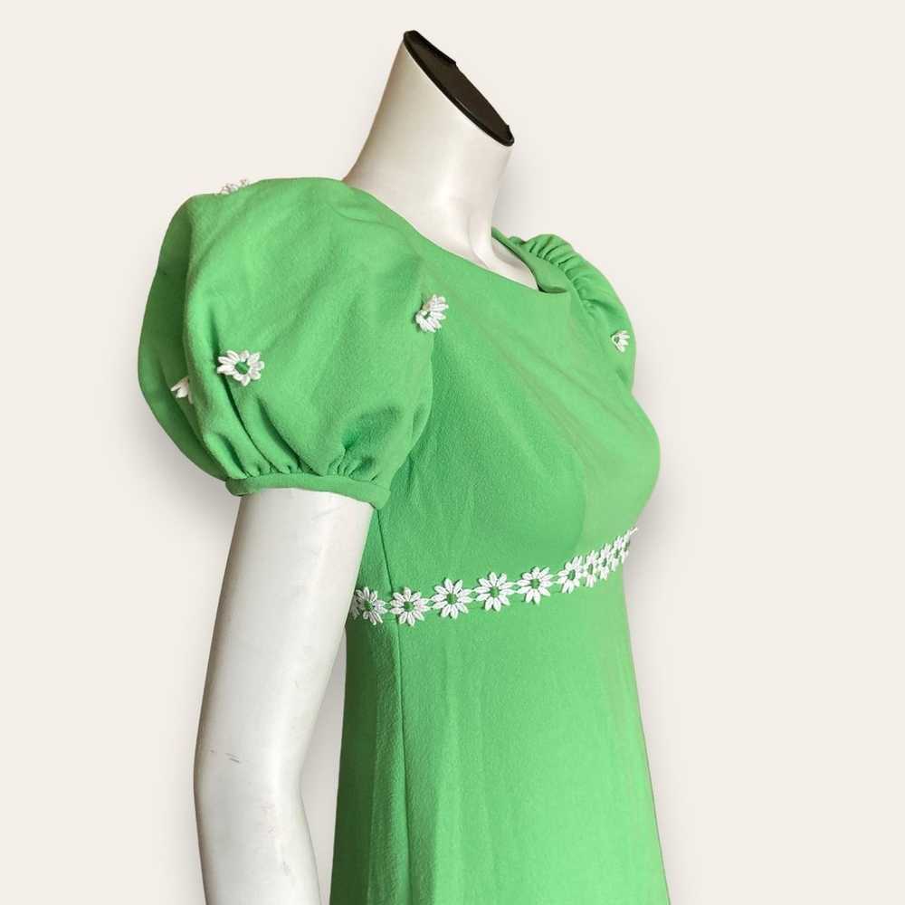 Green chartreuse Vintage 70s Maxi Dress w/ puff c… - image 6