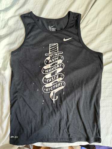 Nike Nike Run Graphic Tank Top Shirt medium Dri-Fi