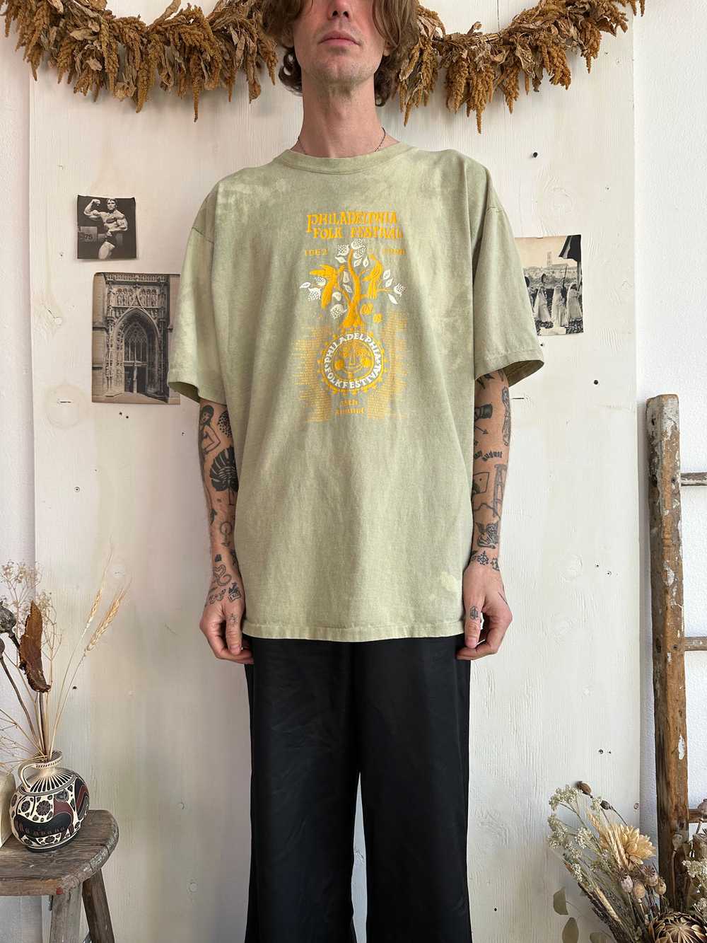 1996 Sun-Faded Folk Festival Tee (XL) - image 1