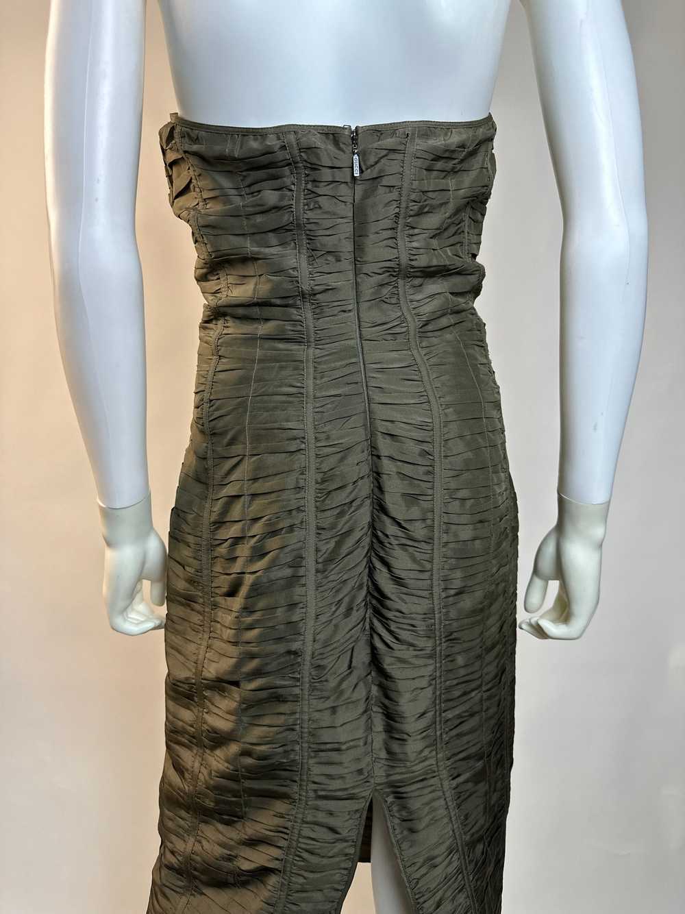 Gucci by Tom Ford SS 2001 Ruched Dress - image 6