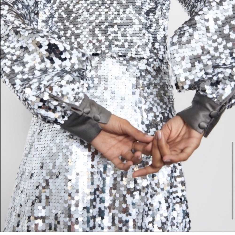 Zara Medium Bloggers Fav Silver Sequin Party Kimo… - image 2