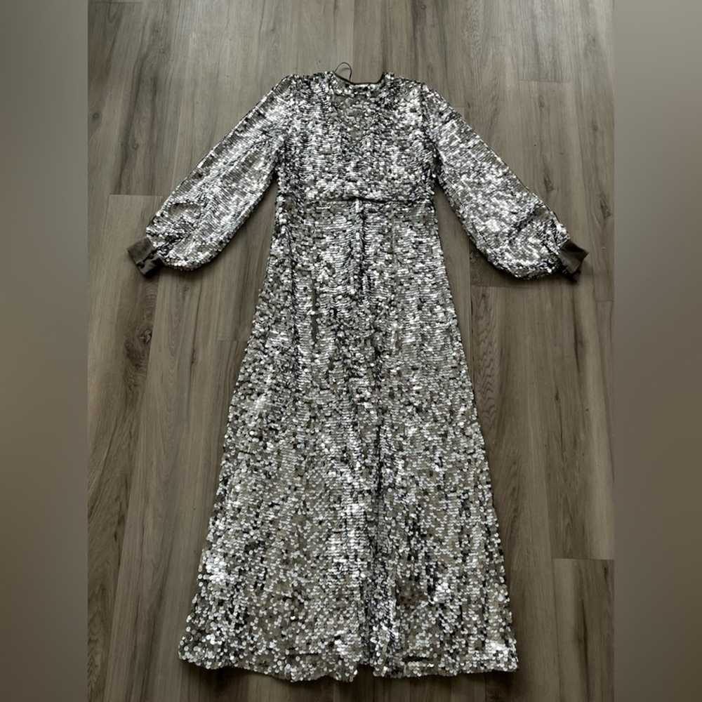 Zara Medium Bloggers Fav Silver Sequin Party Kimo… - image 9