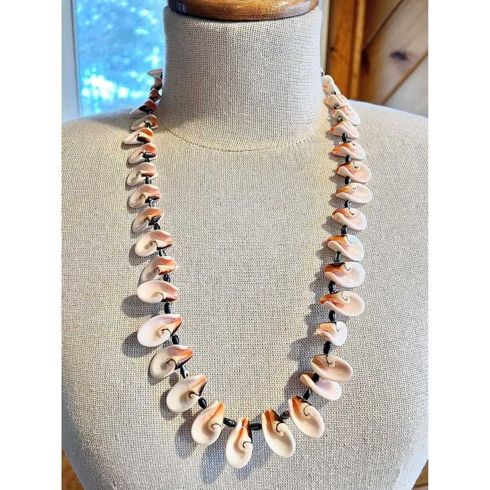 Vintage 80’s Conch Shell Hawaiian Necklace- Luhua… - image 1