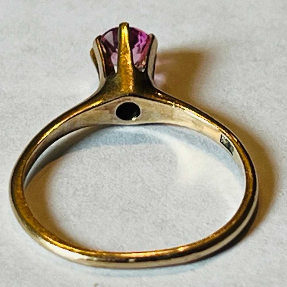 Antique 10k Gold Solitaire Ring w/ Pink Sapphire … - image 3